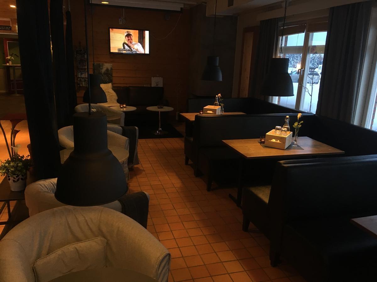 Hotell Smedjan Pajala Esterno foto